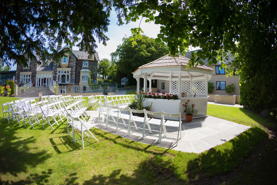 Gallery image 15: west-tower-exclusive-wedding-venue