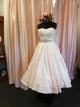 Thumbnail image 2 from Blue & Sixpence Bridal