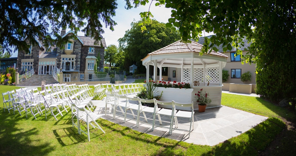 Image 3: West Tower Exclusive Wedding Venue