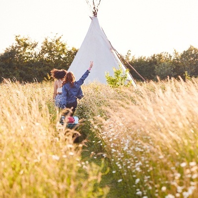 Win a luxury hen do worth up to £3,950!