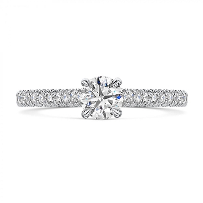 The solitaire ring is rising in popularity