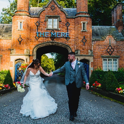 Check out these two romantic wedding venues
