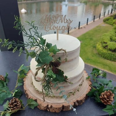 Wedding News: Keep your cool with al fresco wedding cakes