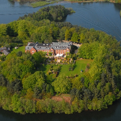 Wedding News: Nunsmere Hall is a stunning Edwardian building in the heart of the Delamere Forest