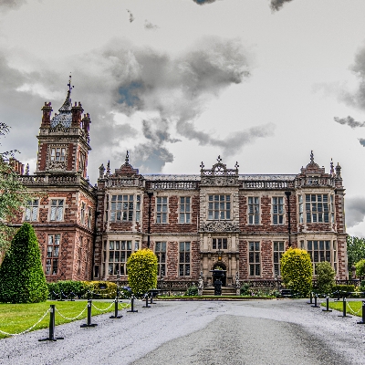 Discover Crewe Hall Hotel & Spa - a stunning, majestic venue