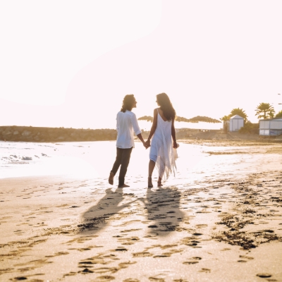 Honeymoon News: Average cost of a honeymoon reaches £4,550 per couple