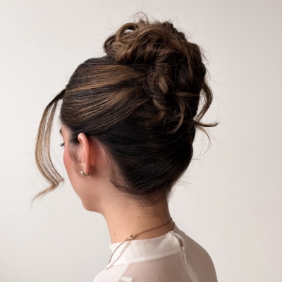Autumn/Winter Bridal Hair Trends: Expert Wedding Hair Tips for Brides and Grooms