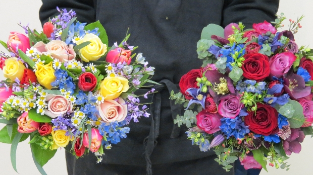 Merseyside's Dutch Flower Shop presents two bouquets to The Duchess of Sussex: Image 1
