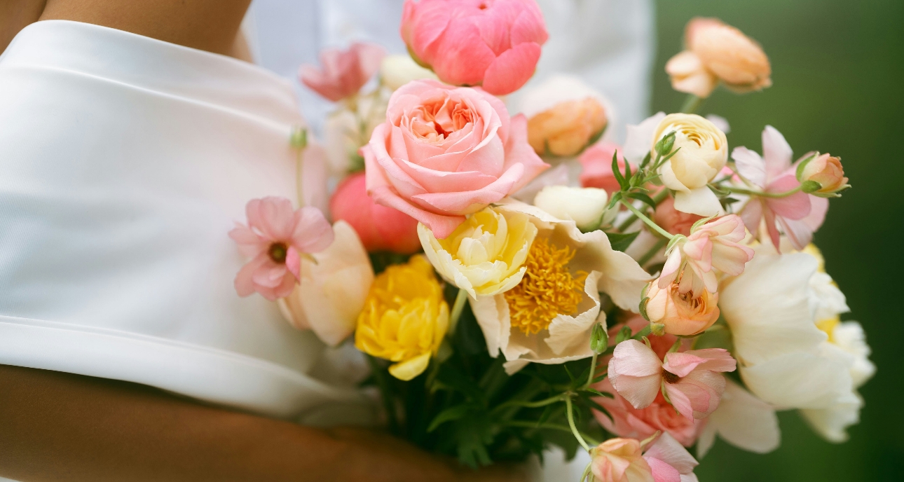 bridal bouquet in springtime hues