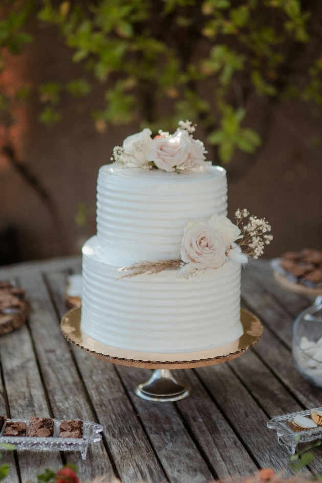 buttercream iced cake