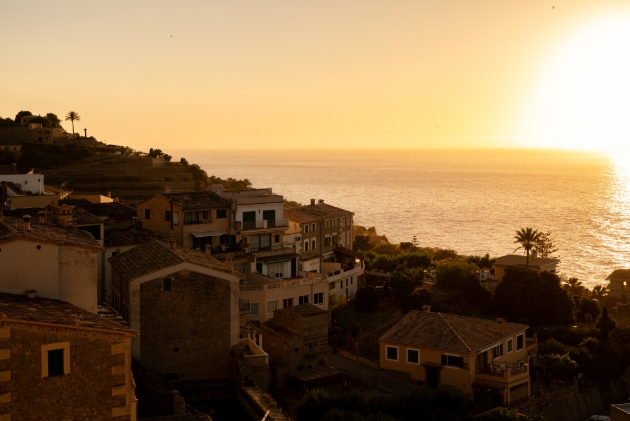 cliffside view in mallorca