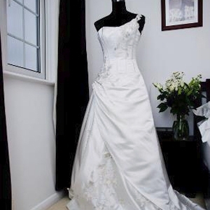 Town & Country Dry Cleaners