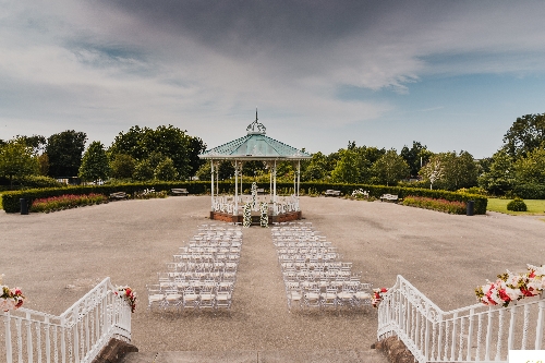 Image 2 from The Isla Gladstone Conservatory